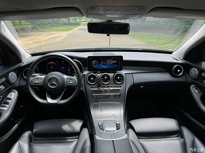 出奔驰 20款 改款c 260 l 运动版 20年6月上牌