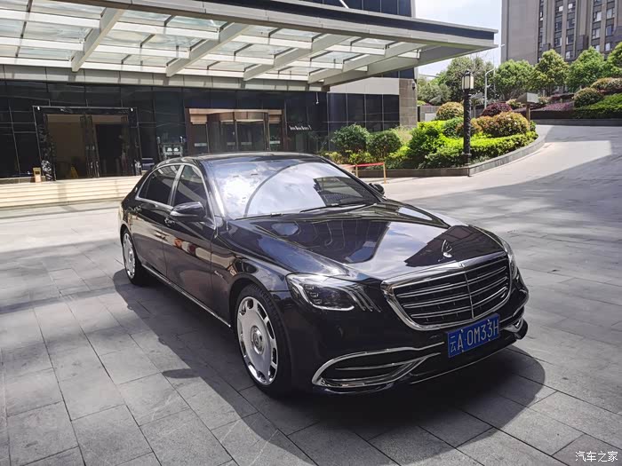 个人18年17款迈巴赫s400公里数12万公里全程4