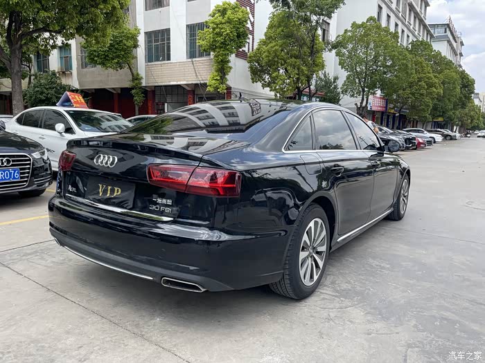 17年上牌奥迪a6l ,奥迪c7pa中期改款!2.5 v6f