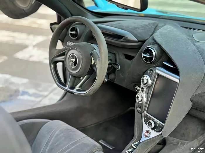 宝华韦健 都有 配置高_迈凯伦720s论坛_汽车之家论坛