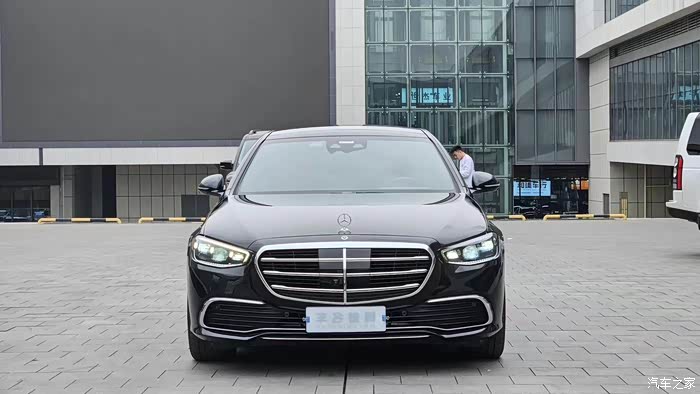 到店21款21年上牌奔驰s400l全车原版原漆带车衣更