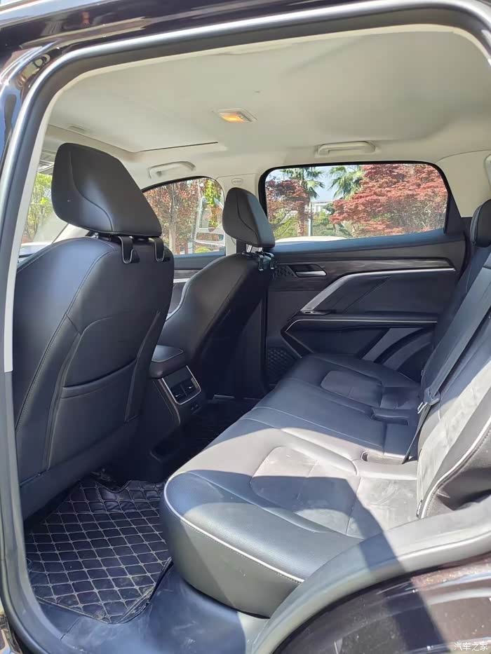 哈弗h621年15t冠军版前置前驱七挡湿式双离合车