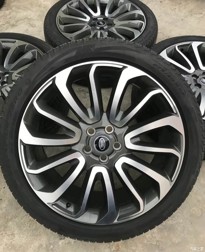 路虎揽胜22寸轮毂轮胎有喜欢的吗