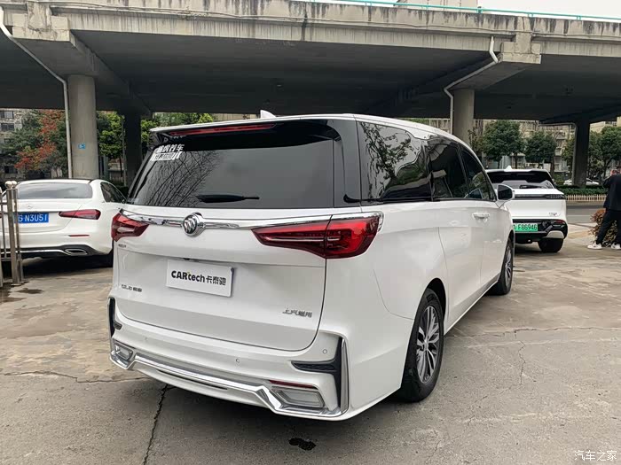 20多万就能开走别克gl82021款es陆尊653t