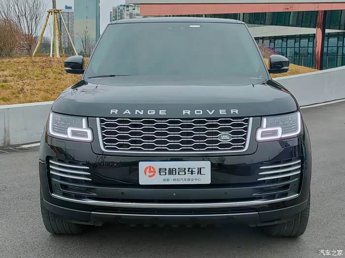 路虎揽胜2019款尊崇创世加长版落地200多节约1
