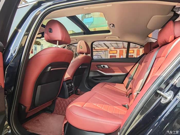 新到宝马325lim运动套装