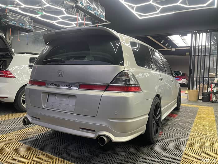 再入一台07年11月份精神奥德赛改了绞牙大包围轮毂轮