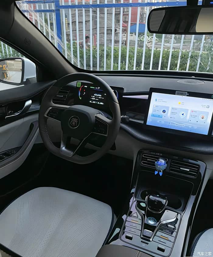 比亚迪秦plusdmi内饰真的难看吗