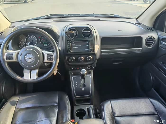 12年自动挡吉普指南者 雪天必备四驱神车 车辆板正 批发 零