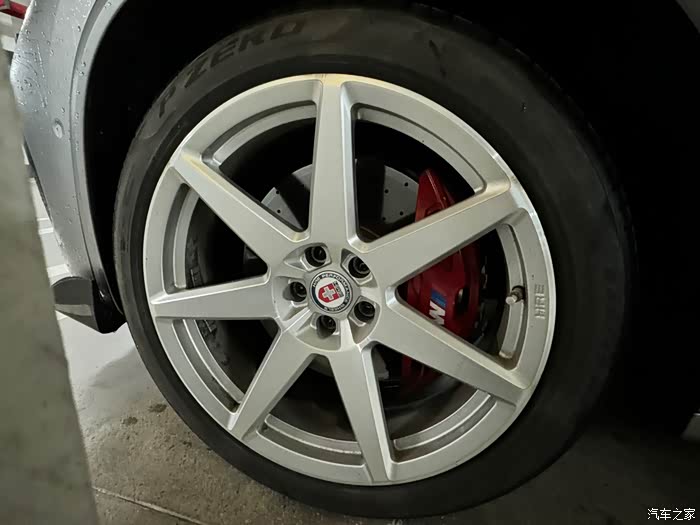 20寸宏鑫锻造轮毂比原厂699款式更立体感兴趣的私聊