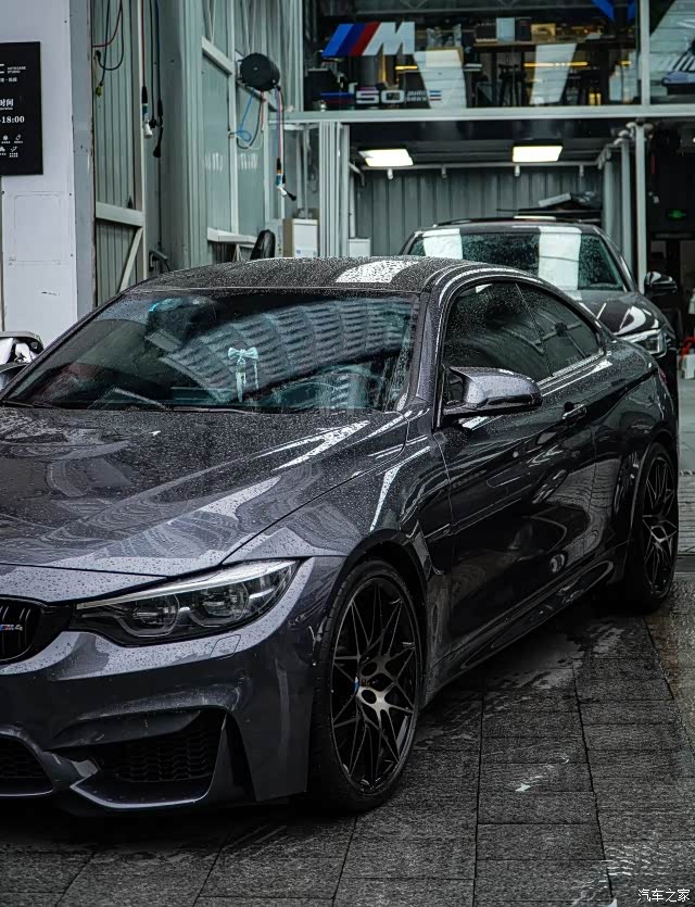 19年18款宝马m4迷你限量款