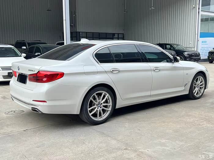 个人18年宝马530li 实表8w 全车原版,车况漂亮