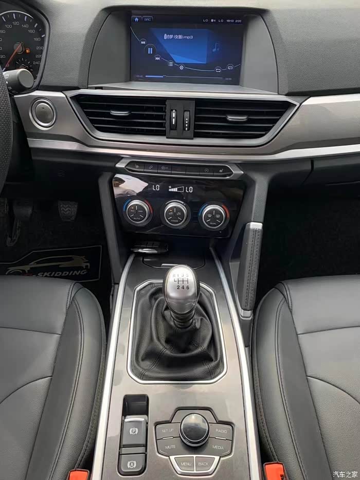 精品一手到名下20年1月哈弗h615t手动6挡精英版天