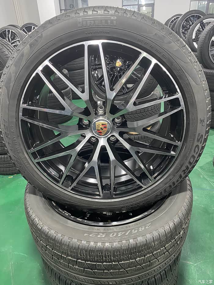 21寸新款保时捷卡宴鸟巢轮毂带胎一套四个完好无损准新成色