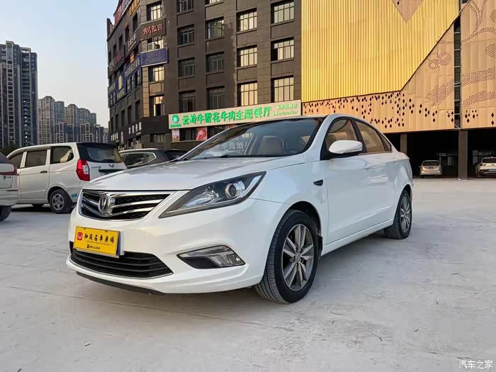 长安逸动2016款16lgdi手动劲锐型201