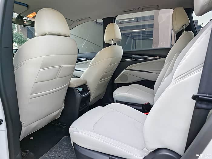 上汽大通maxus g50 2022款 上汽大通g50 1.