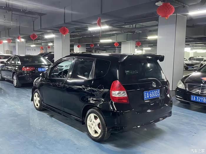 07年本田飞度15自动挡带商业险代步练手首选1w多个