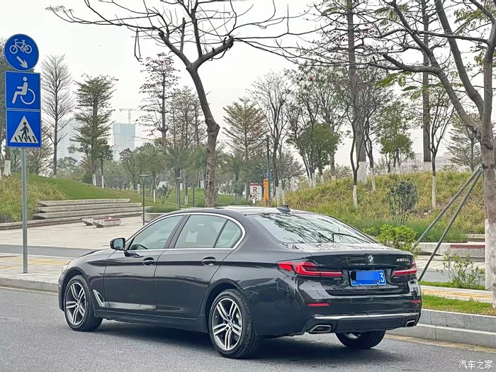 21款宝马530li领先豪华套装20t分段式天