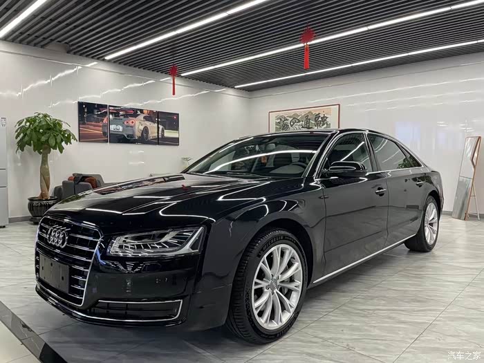 15年四座顶配奥迪a8l