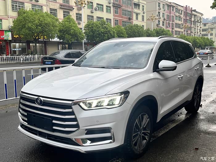 59800买入20年比亚迪宋pro15t自动挡顶配