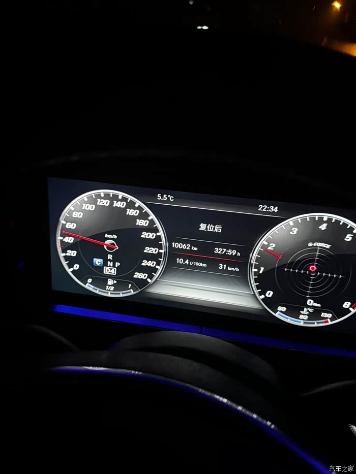 18年7月奔驰e200l四驱跑了83958加装变道辅助现