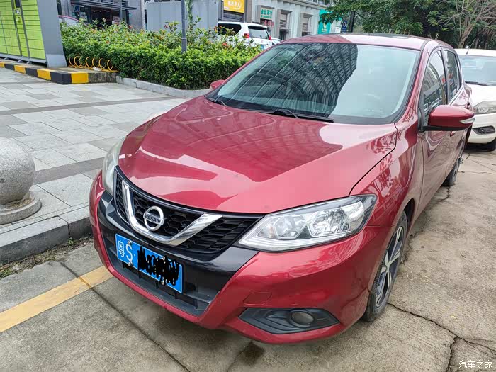 2017年的红色智行版自动骐达,在东莞