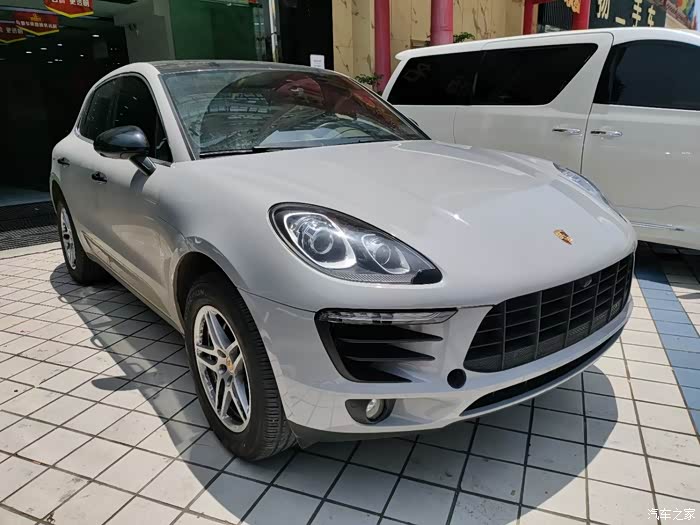 保时捷2017款macan s 3.0t 公里数4.8万