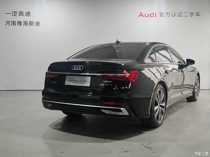 23款奥迪a645tfsi臻选动感型21万公里202