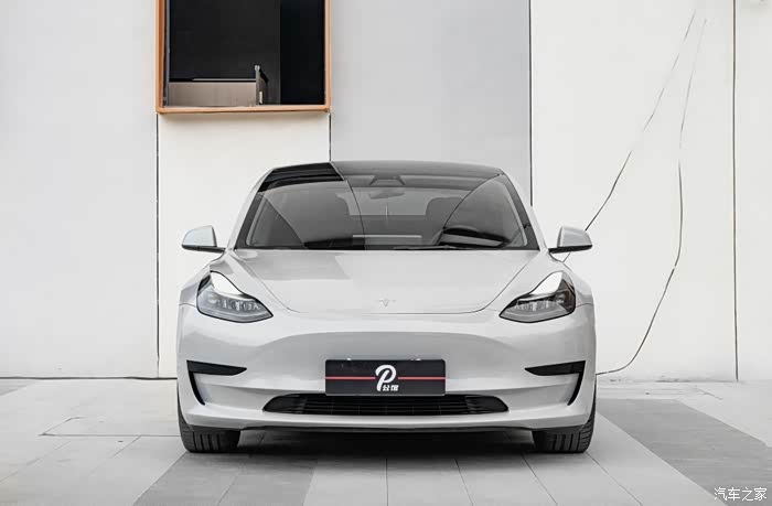 21款特斯拉model3标续21年12月出厂21年12月