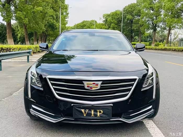 0首付提车17年凯迪拉克ct6定金留车内部价