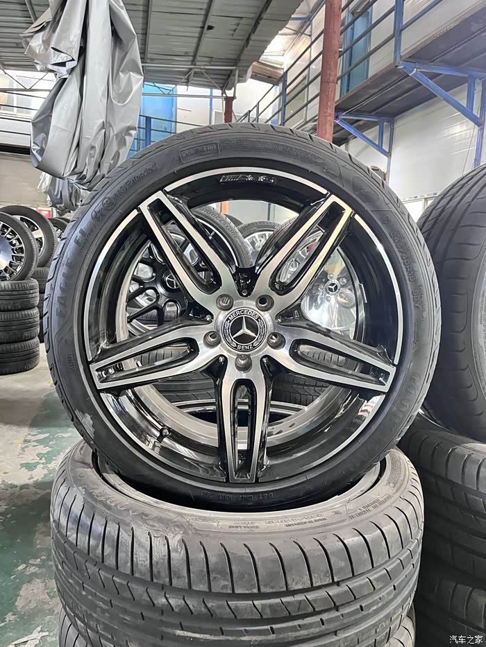 奔驰e19寸轮毂上车真的好看