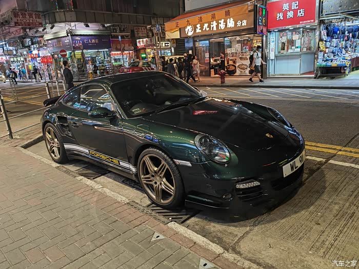 香港街头随手拍车拍到了改装吉姆尼和其他改装车