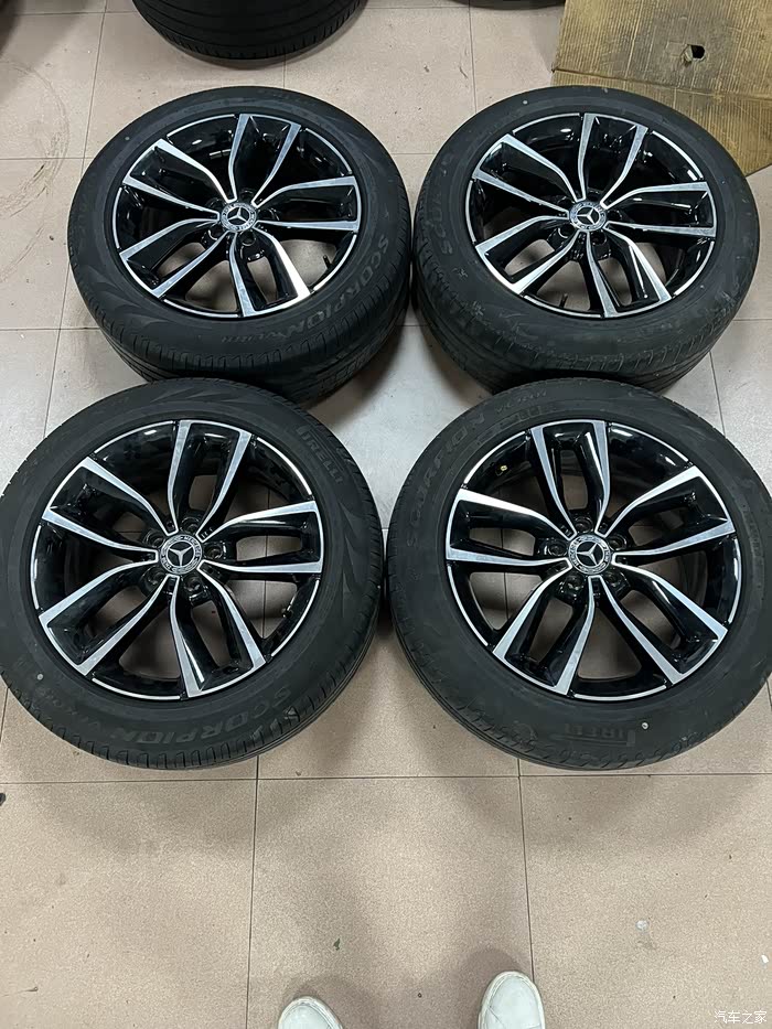 奔驰glc260正品轮毂轮胎19寸四个
