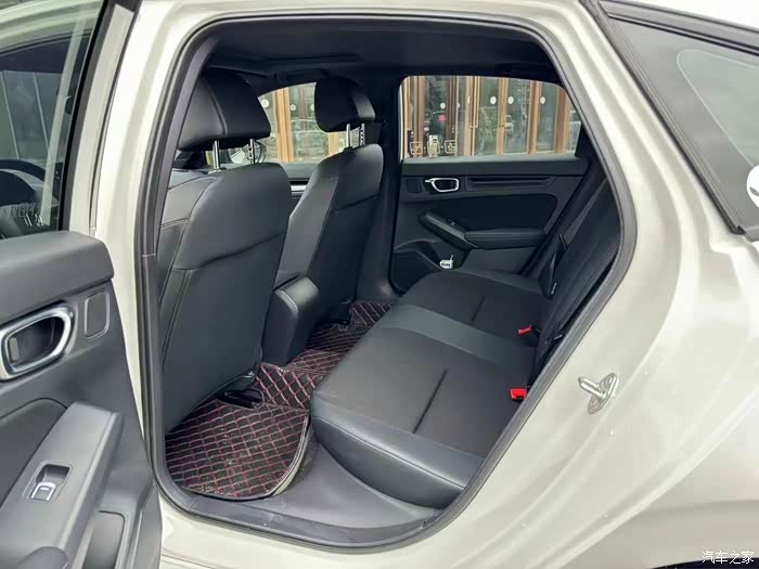 转让22款本田思域燃动版双出排气14万公里原版原