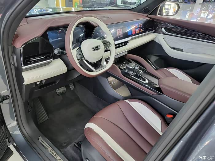 吉利星越l2021款2.0t evo两驱尊贵6千公里原版原漆