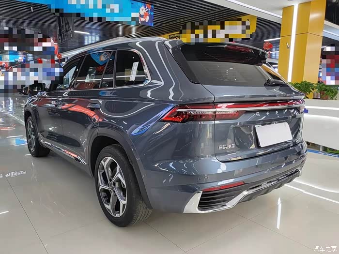 吉利星越l2021款2.0t evo两驱尊贵6千公里原版原漆