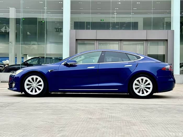 超高性价比特斯拉二手车