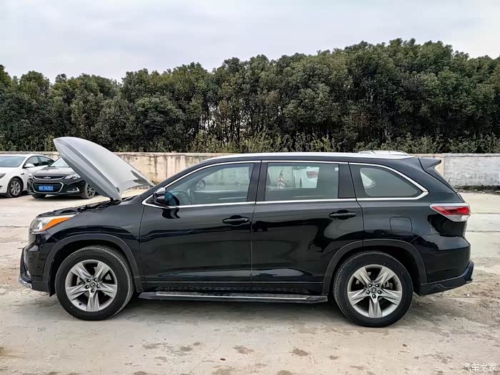 18年汉兰达20t两驱豪华七座个人一手129万公