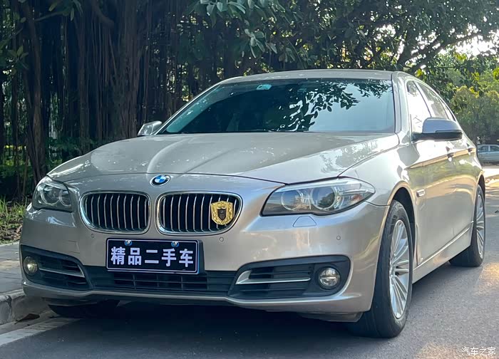 14年宝马525li领先极品车况全车原版喷过4幅漆车主