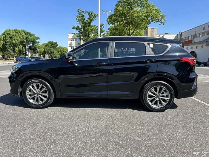 最新到店21年捷途x70自动七座 中型suv,大屏导航,一键