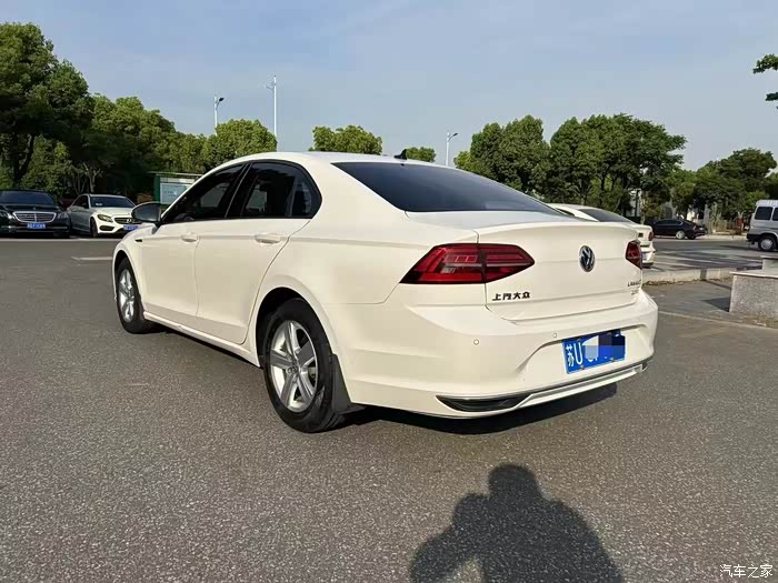 最新到店19年大众凌渡 自动高配 外观时尚 油耗超低 个人一