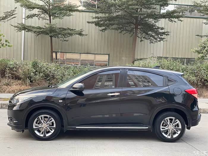 最新到店2016年一手精品本田缤智18自动挡实拍图片保