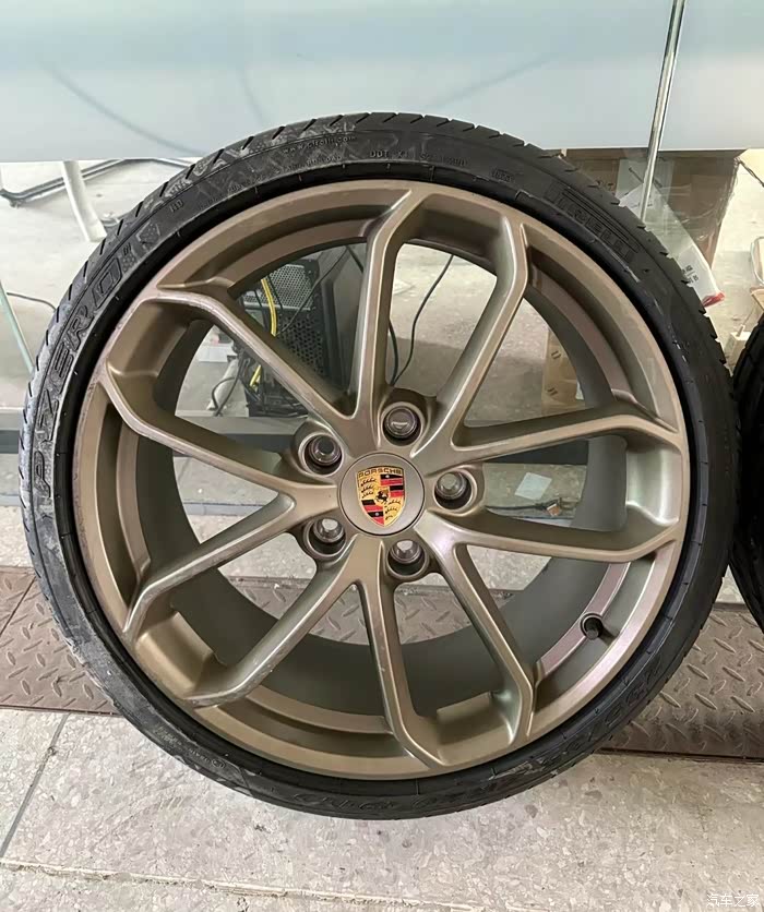 20寸保时捷718原厂轮毂轮胎喜欢的可以来