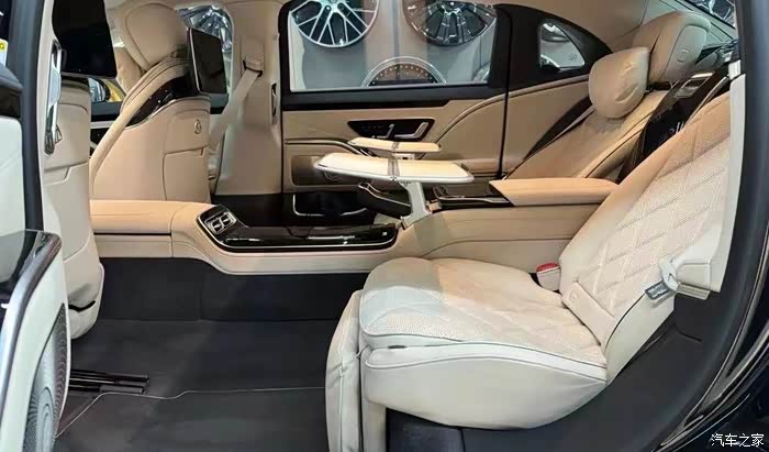 迈巴赫s480升级行政四座后排独立座椅