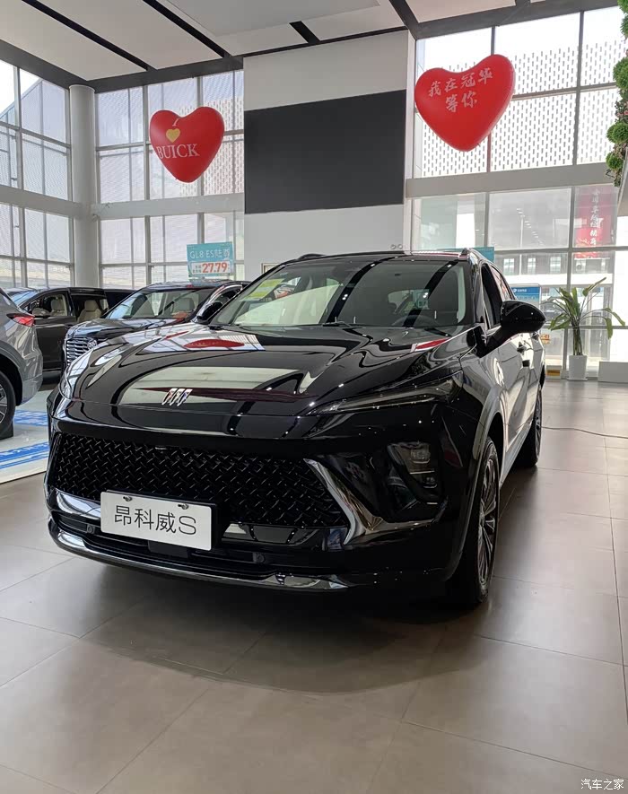 全新改版的昂科威s之保时别像macan