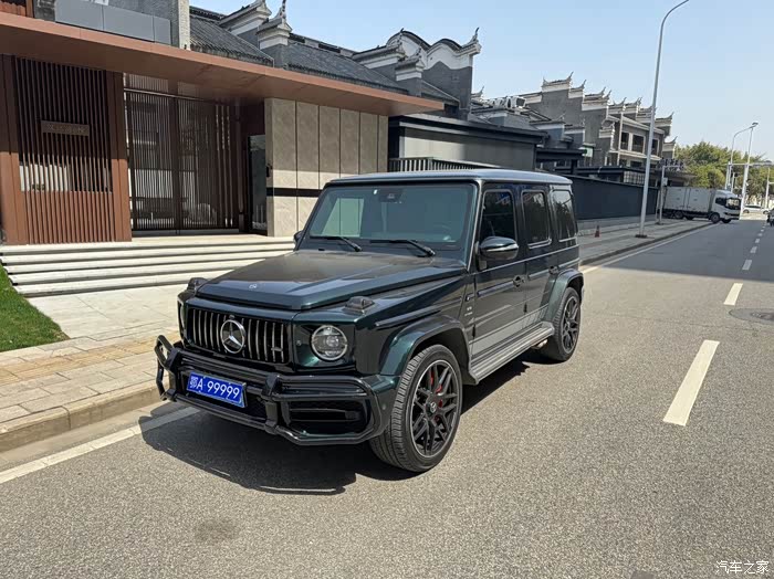 19年奔驰g500全套升级g6310活塞卡钳碳纤维内饰