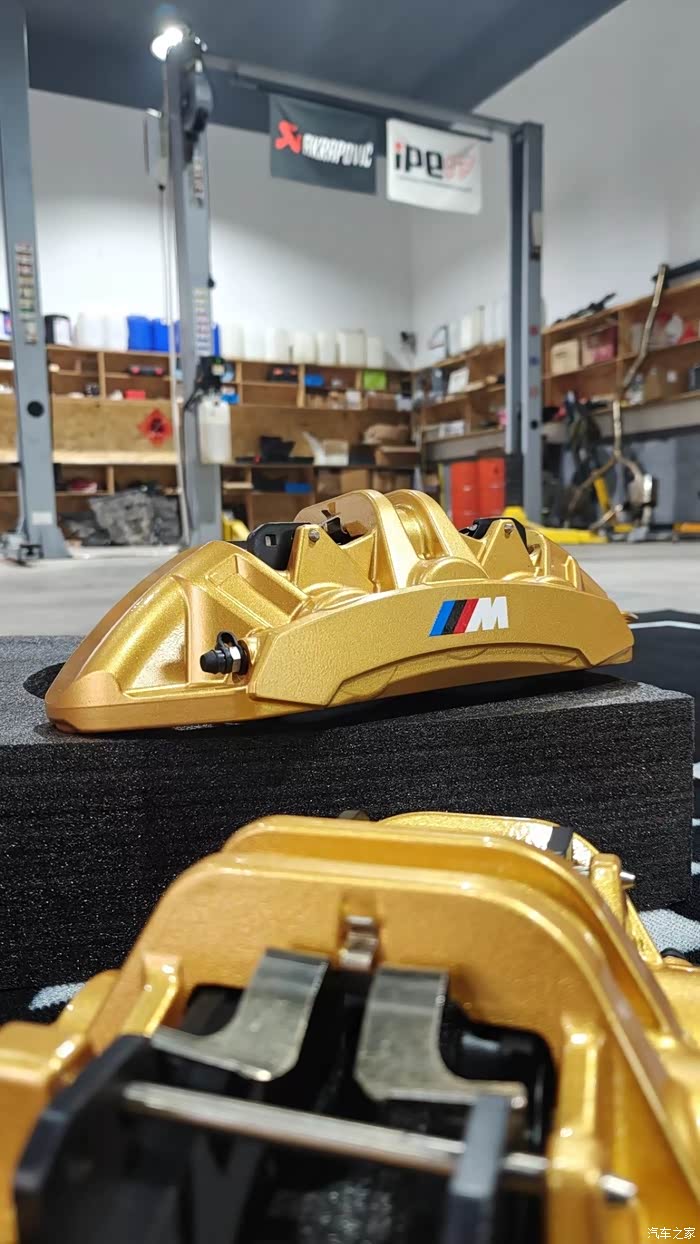 宝马mp款6活塞刹车4xxx出被鸽前轮一套配brembo