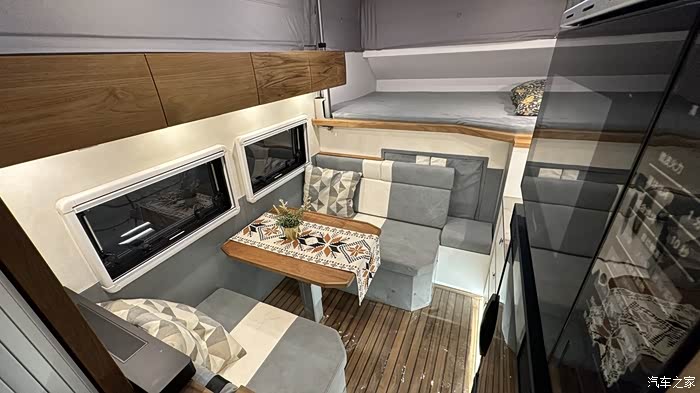 旅美奇域f150u单排四驱越野房车外观内饰合集