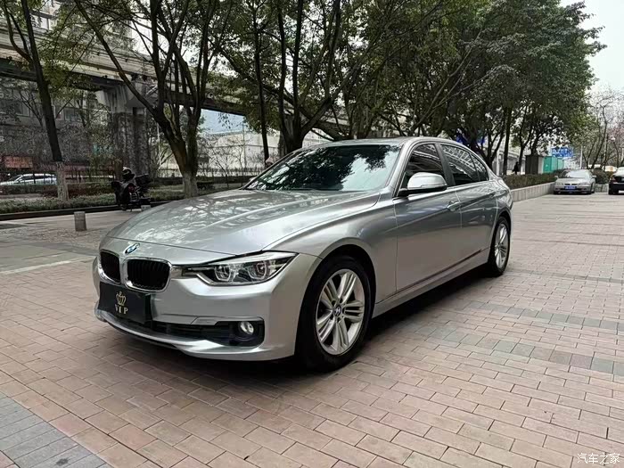 16年10月宝马320li精品车况安全行驶9万多公里