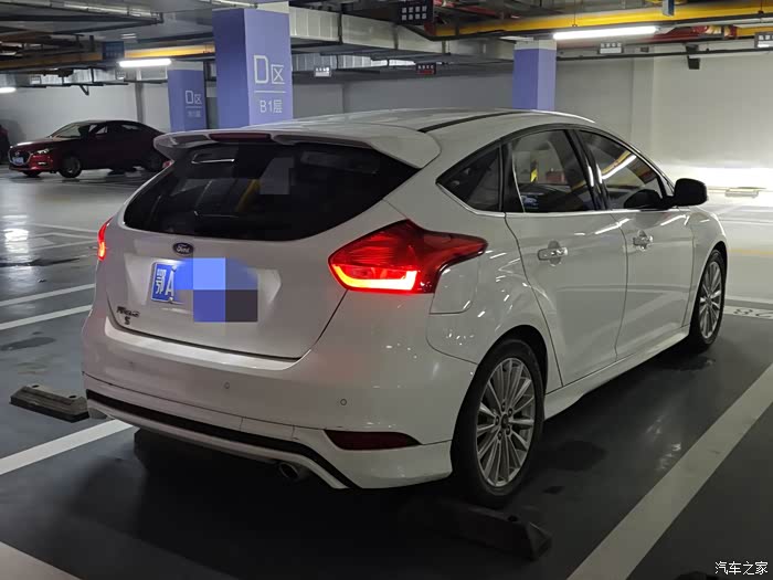 5t两厢运动版福克斯